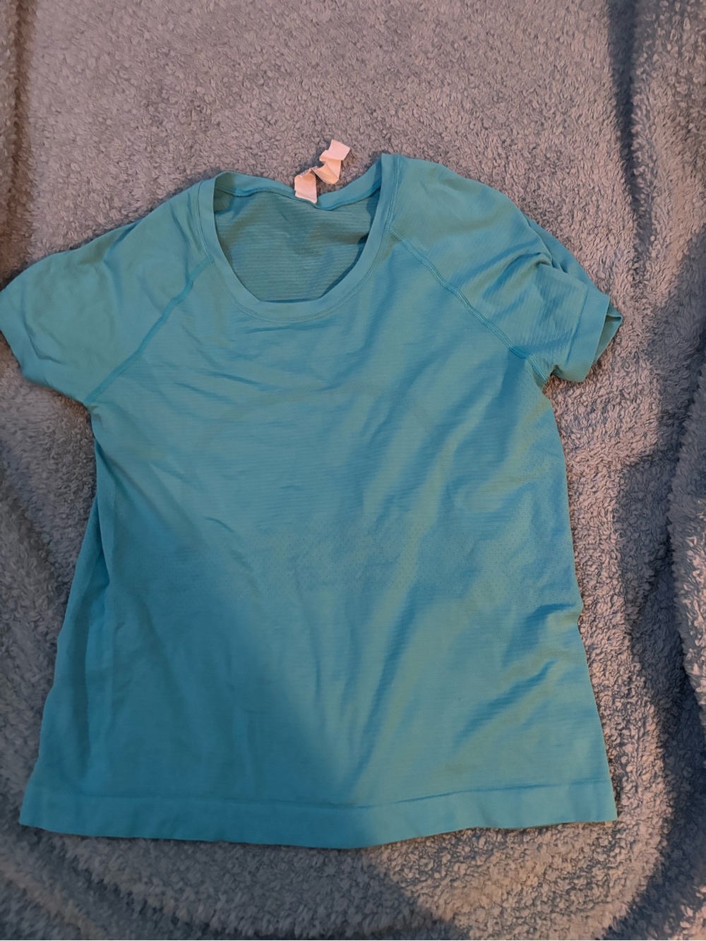 lululemon athletica Aqua Blue Short Sleeve Crew Tee